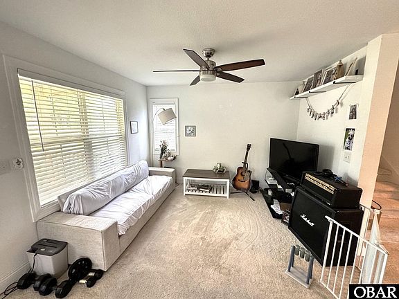 3rd image of 109 Watersedge Dr Lot 3
