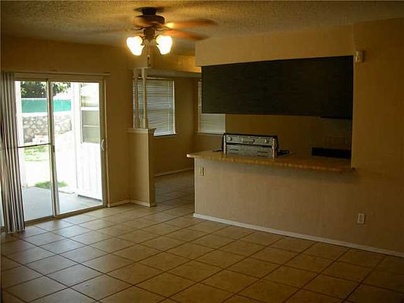 5th image of 10926 George Archer Dr
