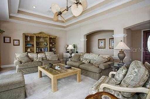 4th image of 376 W Royal Flamingo Dr