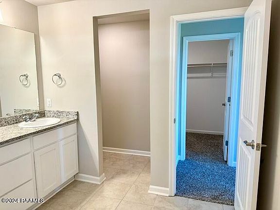 4th image of 3214 Haven Lake Dr