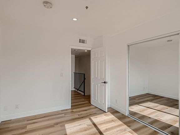 5th image of 311 N Berendo St #1