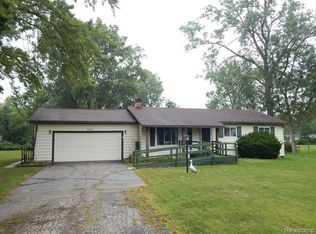 3232 Nokomis Trl, North Street, MI 48049