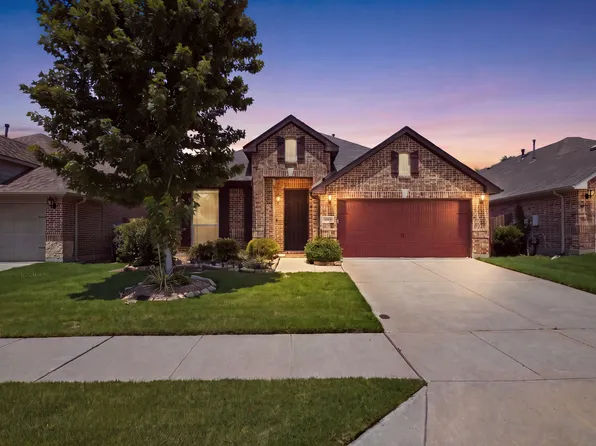 1509 Yellowthroat Dr, Little Elm, TX 75068