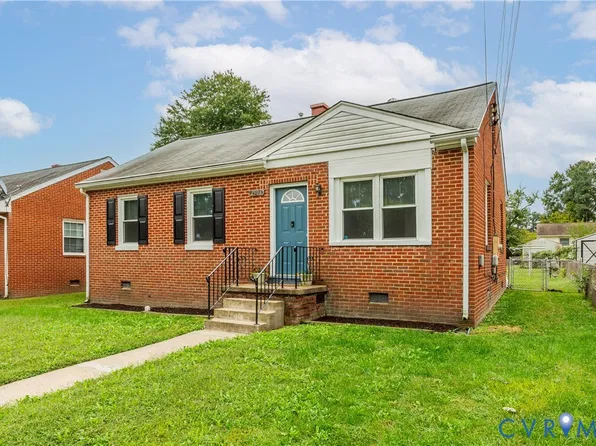 2906 Pickett St, Hopewell, VA 23860