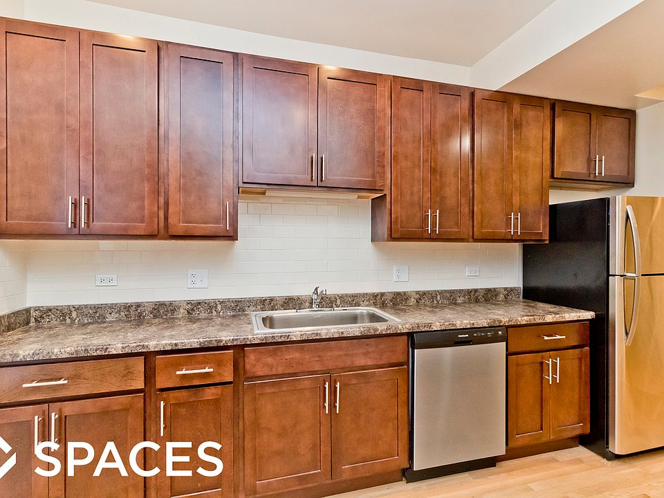 1st image of 1010 W Sunnyside Ave APT 2F
