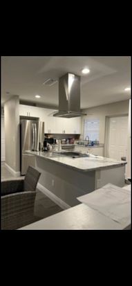 4617 Whiteway Dr, Tampa, FL 33617