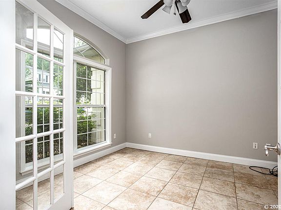 5th image of 11274 NW 31st Ln