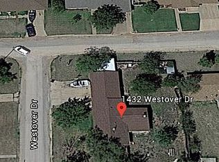 1432 Westover Dr, Anson, TX 79501
