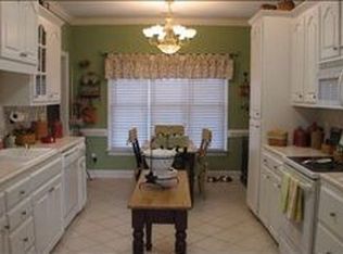 310 New Windsor Ct, Roebuck, SC 29376