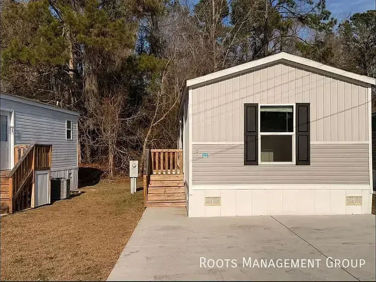 300 Brantley Dr #32 — Photo 11