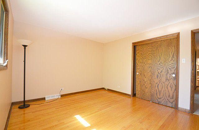 1st image of 9617 S Kilbourn Ave