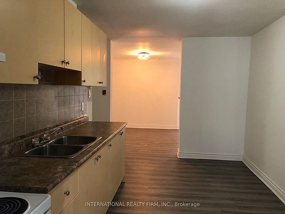4th image of 274 George St Unit 2A