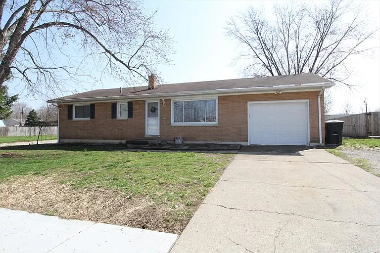 900 Leora St photo 1
