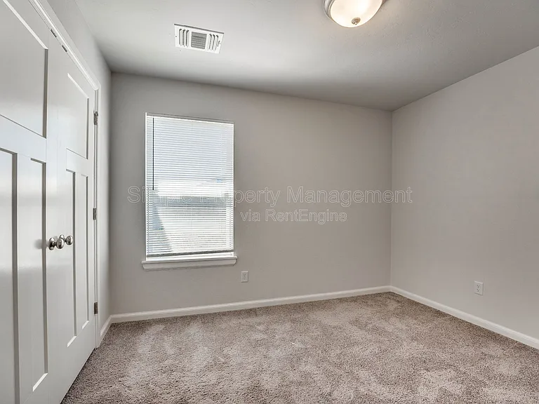 608 Blue Fish Ct — Photo 21
