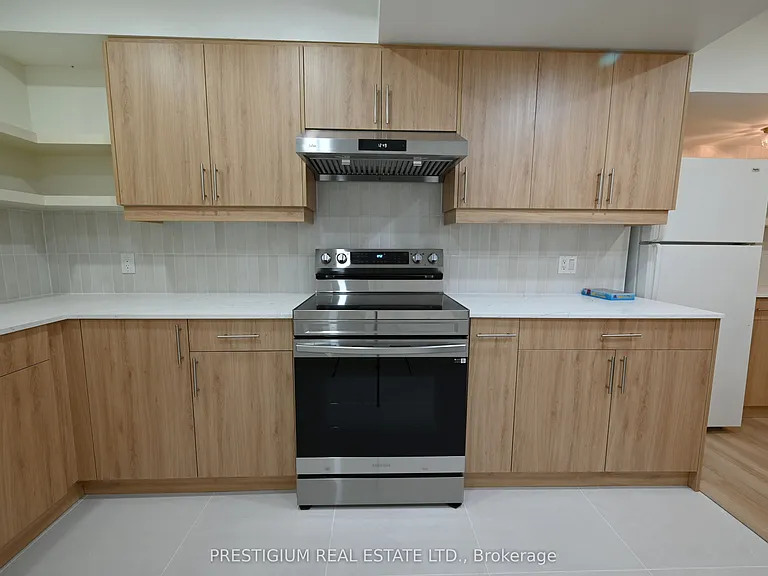 1412 Islington Ave #BASEMENT — Photo 8