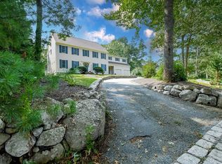 16 W River Rd, Marion, MA 02738
