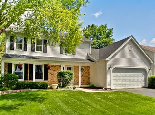 705 Hunters Way, Fox River Grove, IL 60021