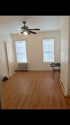 Rented by Windsor Homes Realty Corp | media 19