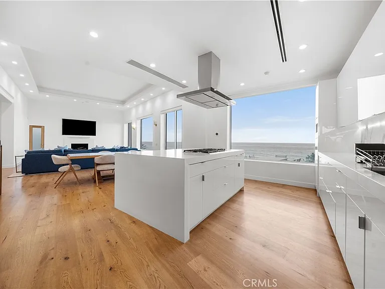 31654 Broad Beach Rd — Photo 17