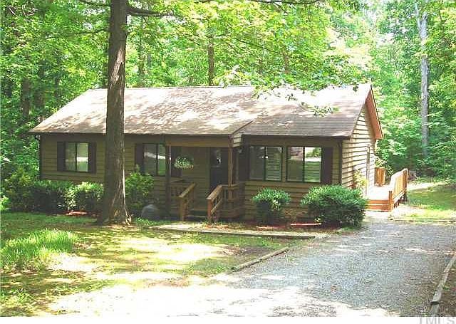 1st image of 102 Cheshire Dr