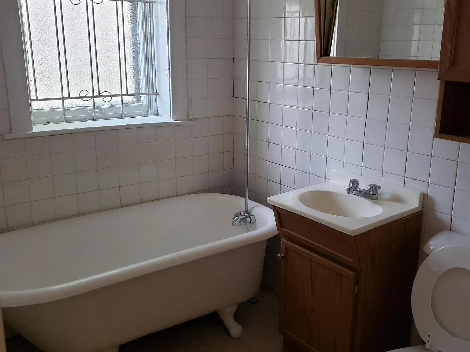 1 bed, 900 sqft, $1,100 — Photo 4