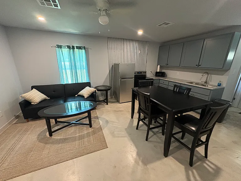121 Waring Knoll Dr — Photo 6