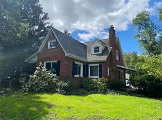 328 Airport Rd, Endicott, NY 13760