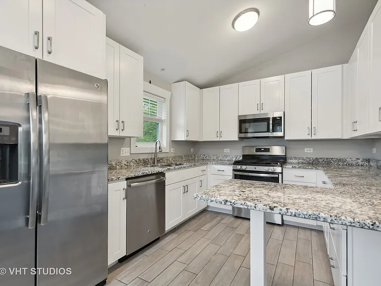 425 Mildred Ave — Photo 6