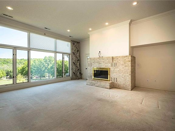 5th image of 7 Tanyard Dr