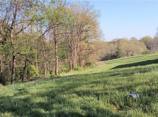 Groth Rd, Springdale, AR 72764