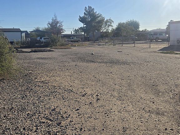 3rd image of 3210 W Tollan Dr