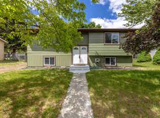 808 Chestnut St, Cheney, WA 99004