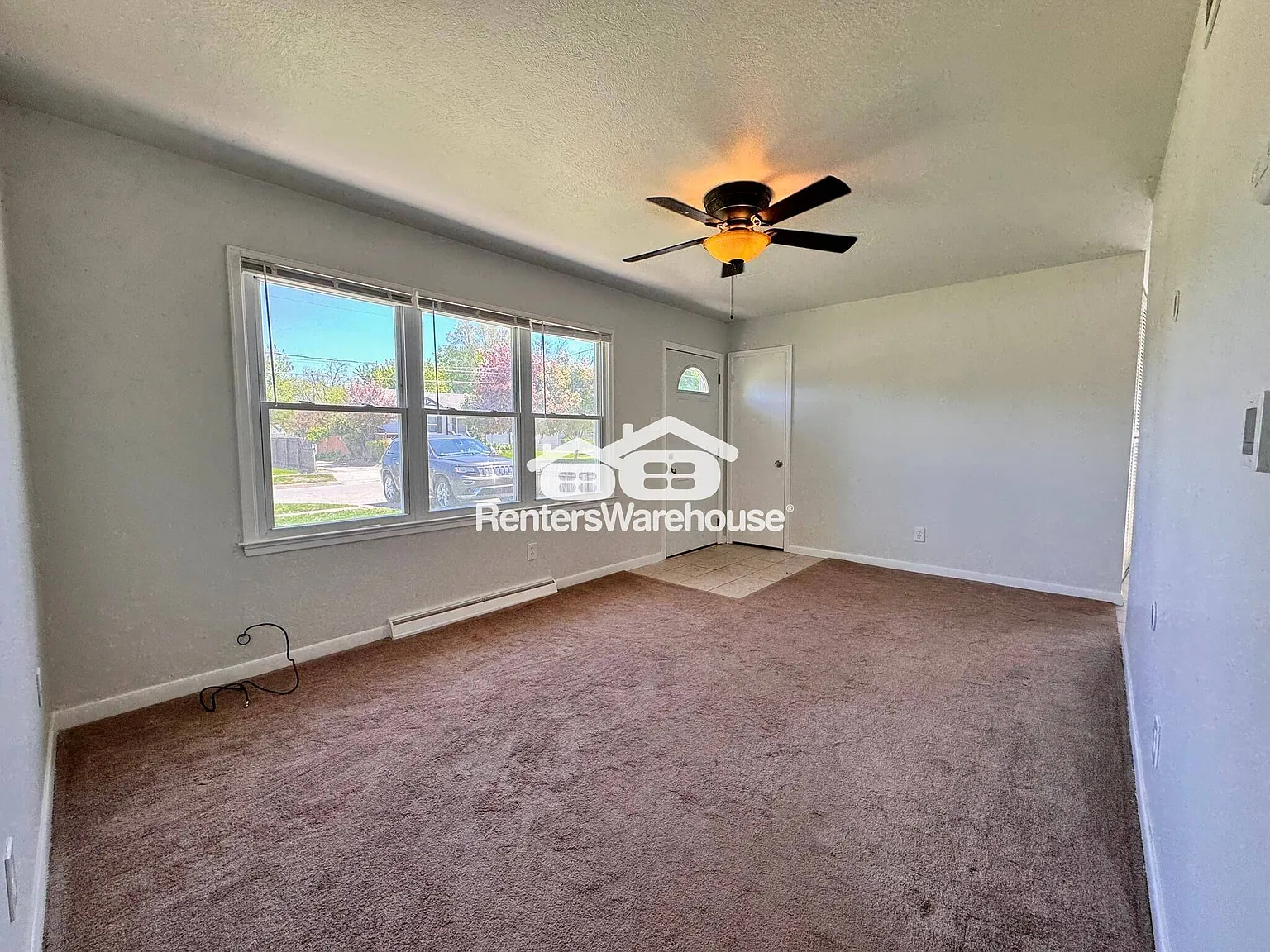 Nice 3 Bedroom Home — Photo 2