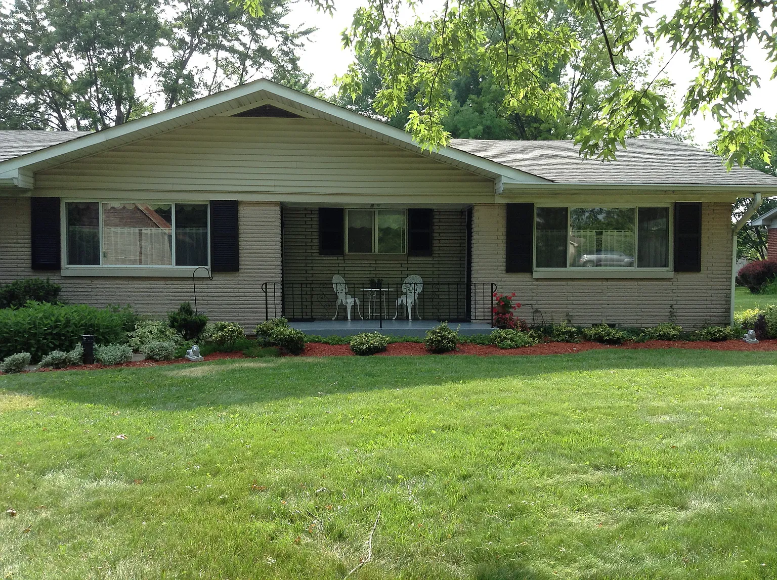 6228 Zionsville Rd photo 1