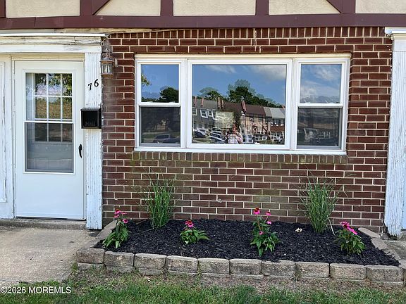 2nd image of 76 Briar Mills Drive #76