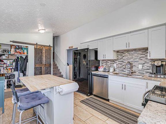 5th image of 4216 S Bannock Dr