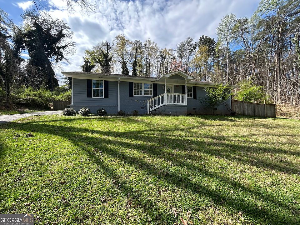 1st image of 5 Indianola Dr