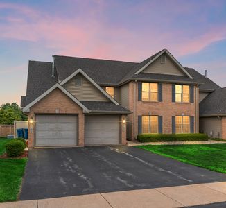1192 Timberwood Ln, Schererville, IN, 46375