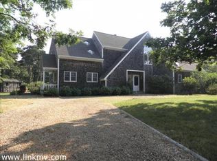 22 Old Dunhams Corner Way, Edgartown, MA 02539