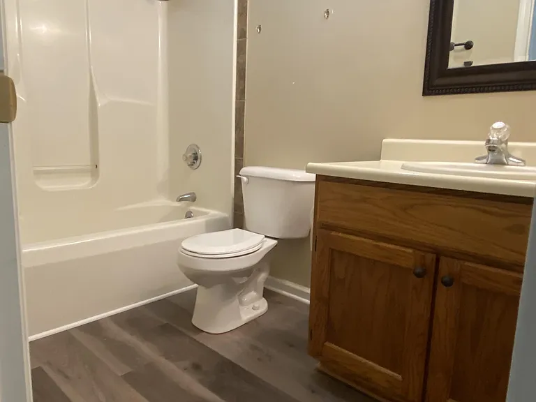 212 Sprucepine Dr — Photo 29