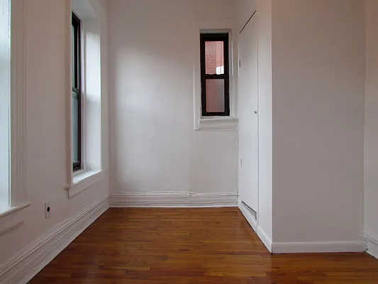 Rented by Landmark Real Estate | media 13