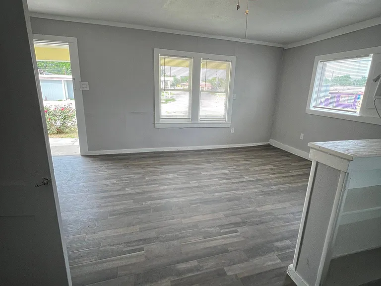 660 Riverside Dr #5 — Photo 14