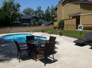 8324 Vineyard Ave APT F, Rancho Cucamonga, CA 91730