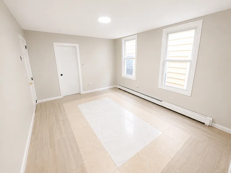 65 S 7th St #2 — Photo 9