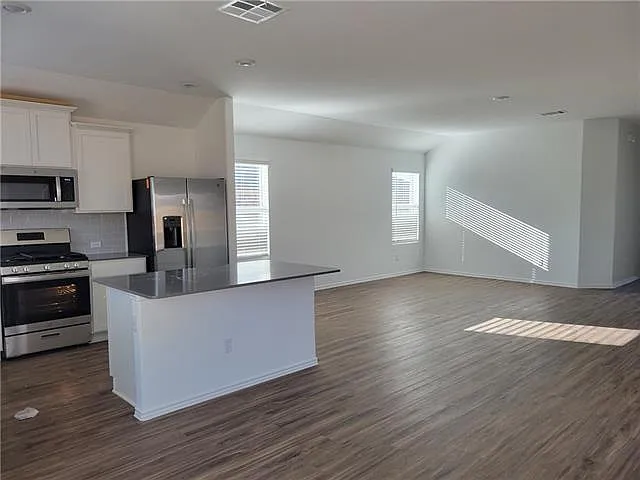 5576 Bellissima Way — Photo 5