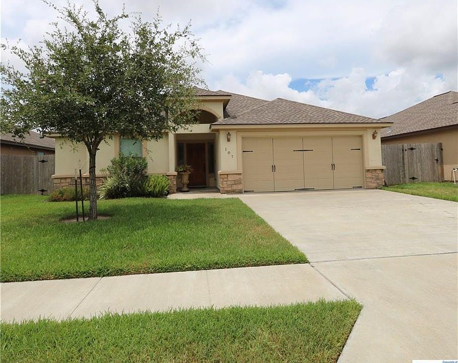 1st image of 107 Gabbiano Ct