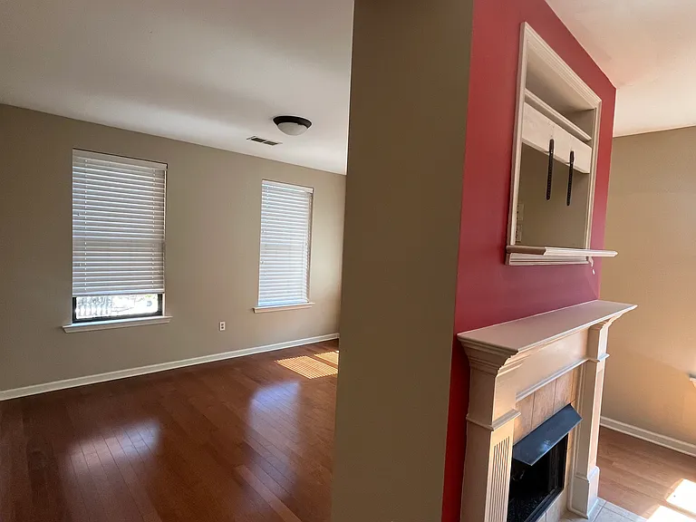 730 Litty Ct — Photo 3
