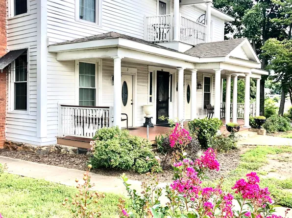 616 Main Ave NW, Hickory, NC 28601