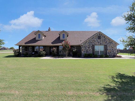 2nd image of 7818 Sagebrush Ln