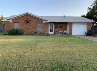 1013 NW 5th St, Hamlin, TX 79520